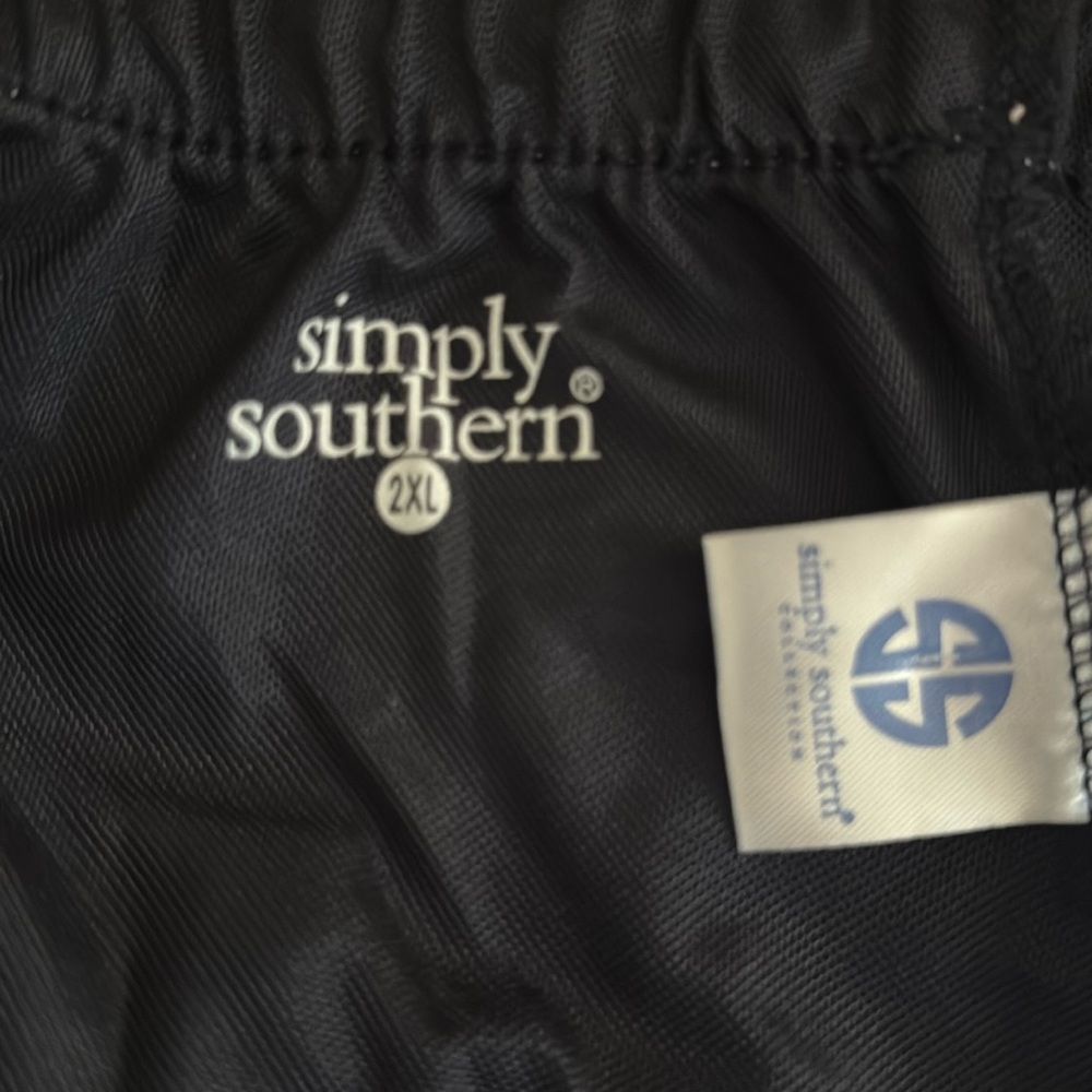 Simply Southern Cheer Shorts Pink Logo Taping & Seashell Trim Pockets NW… - Picture 8 of 9